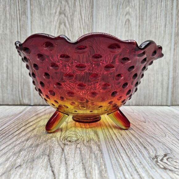 Vtg MCM Glass Amberina‎ Ruby Yellow Short 3 Footed Bowl Dish Hobnail Scalloped - Picture 1 of 9